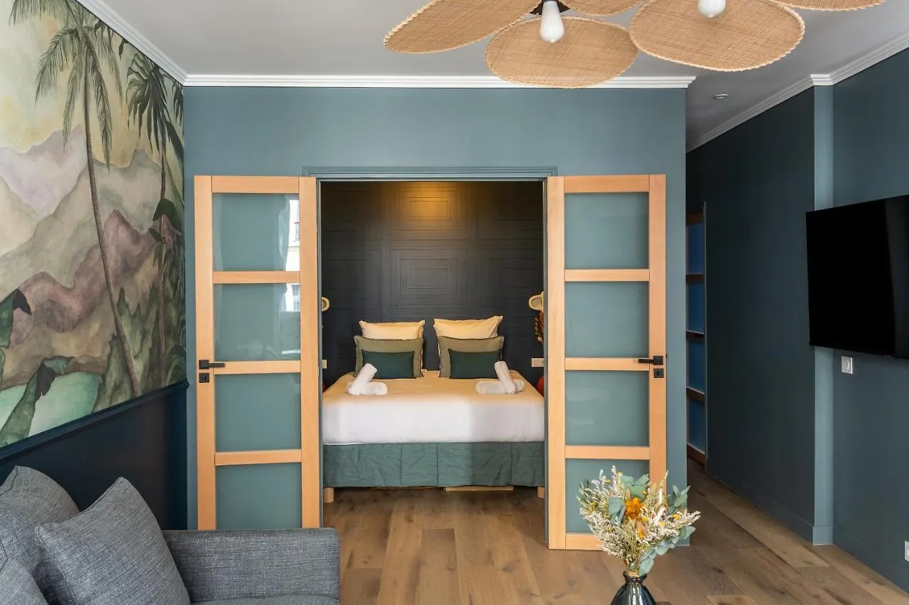 Apartment The Blue Nature Downtown Montmartre